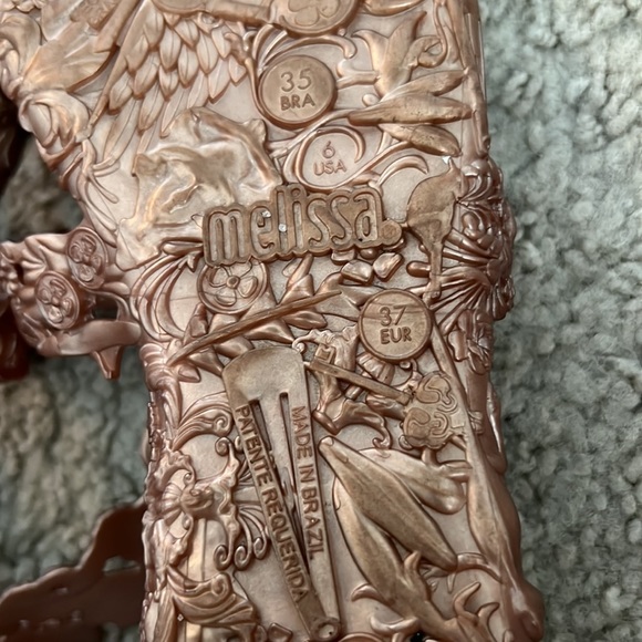 Melissa + Campana Barroca Jelly Sandal Rose Gold. - Picture 4 of 5